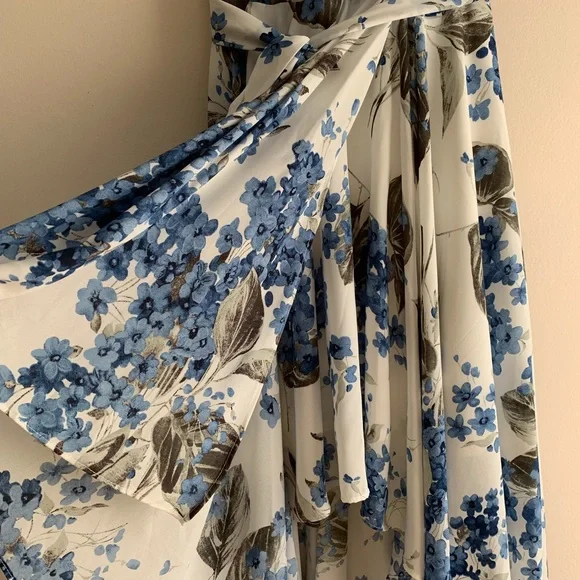 Lulu’s • French Countryside Floral High-Low Dress - Picture 3 of 8